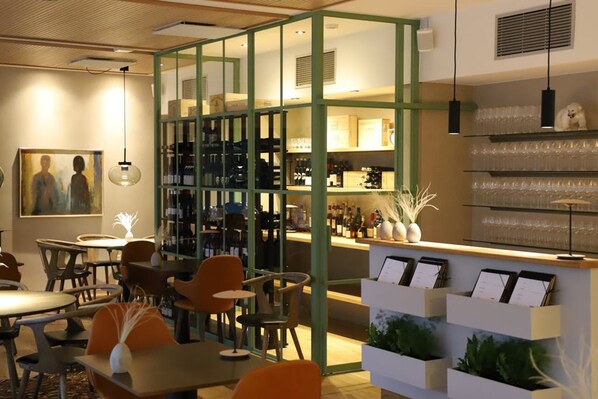 供應早餐、午餐和晚餐,花園景觀