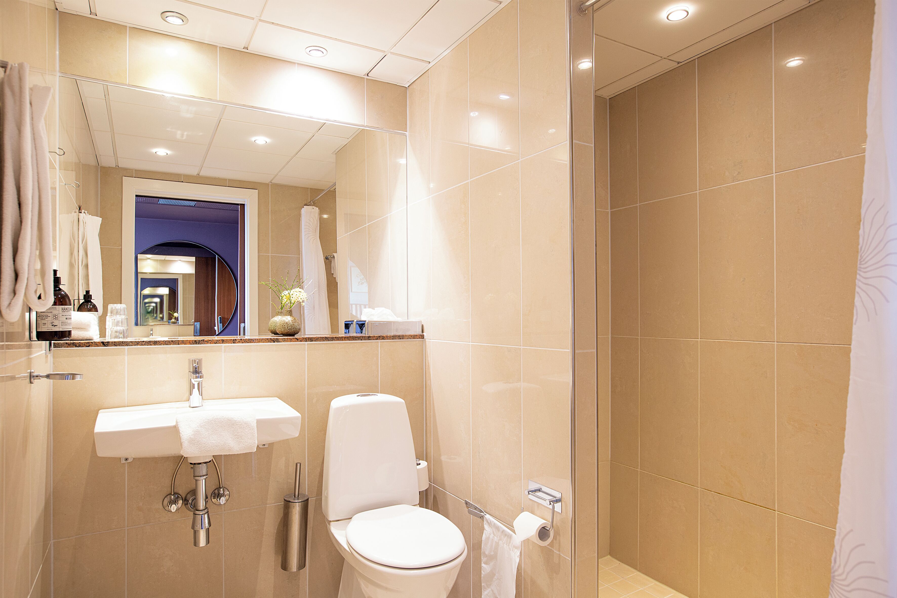 superior room | 1 bedroom, hypo-allergenic bedding, desk, laptop workspace