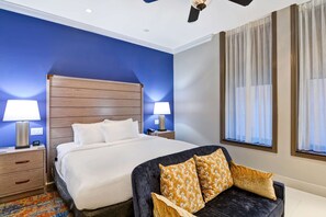 Premium bedding, in-room safe, desk, laptop workspace