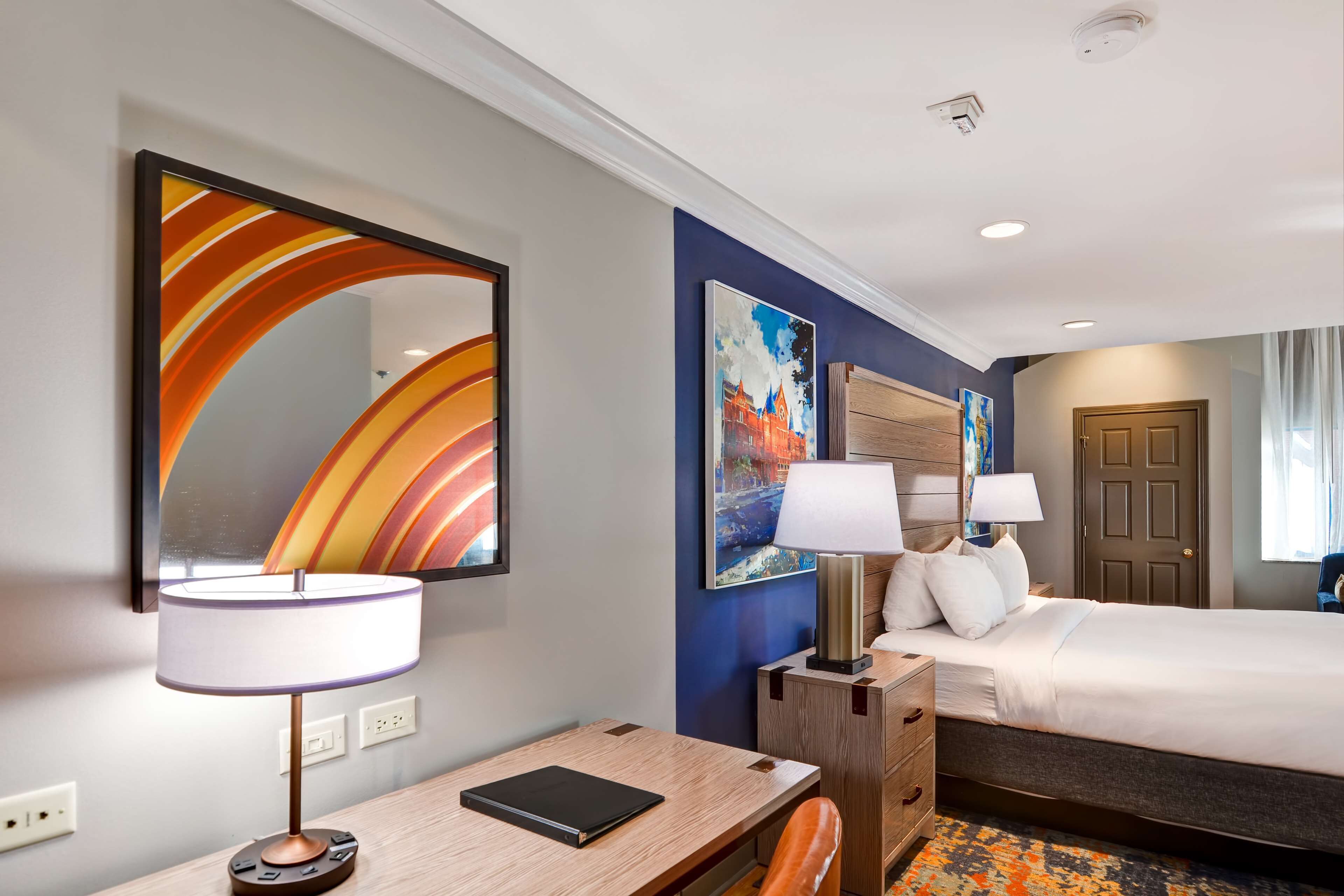 Photo - The Cincinnatian Curio Collection by Hilton