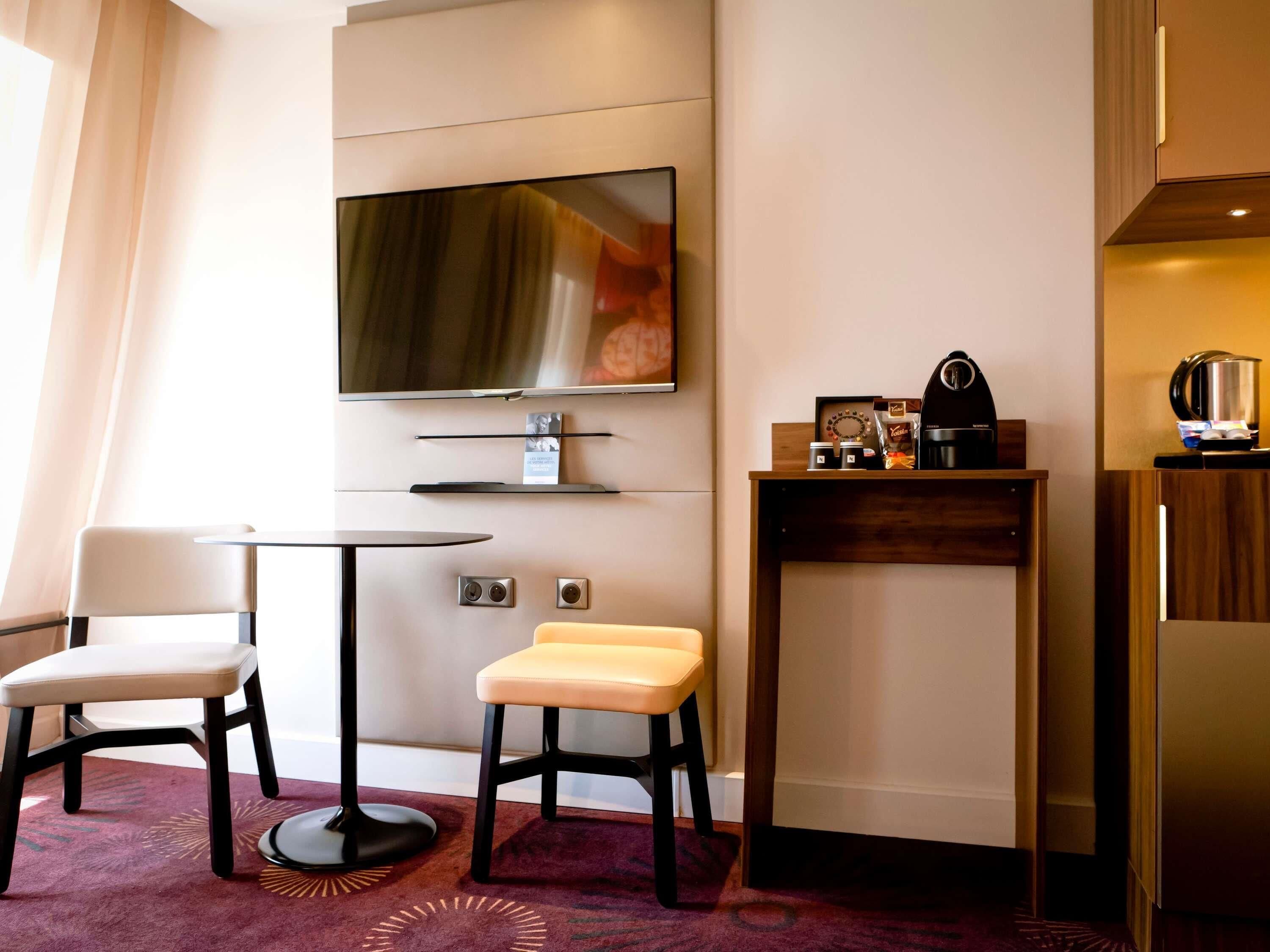 Privilege, Kamar, 1 Tempat Tidur Double | Seprai premium, busa memori, minibar, dan brankas