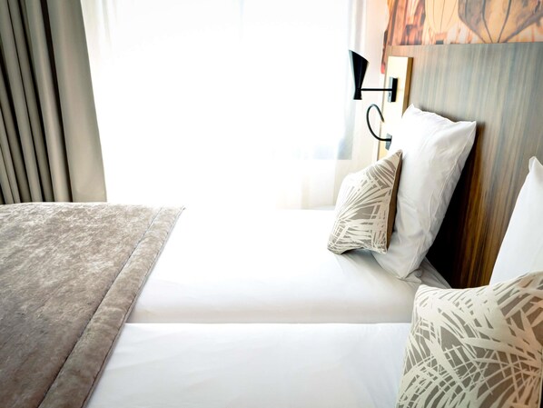 Classic-værelse - 2 enkeltsenge | Premium-sengetøj, senge med madrasser af memory foam, minibar