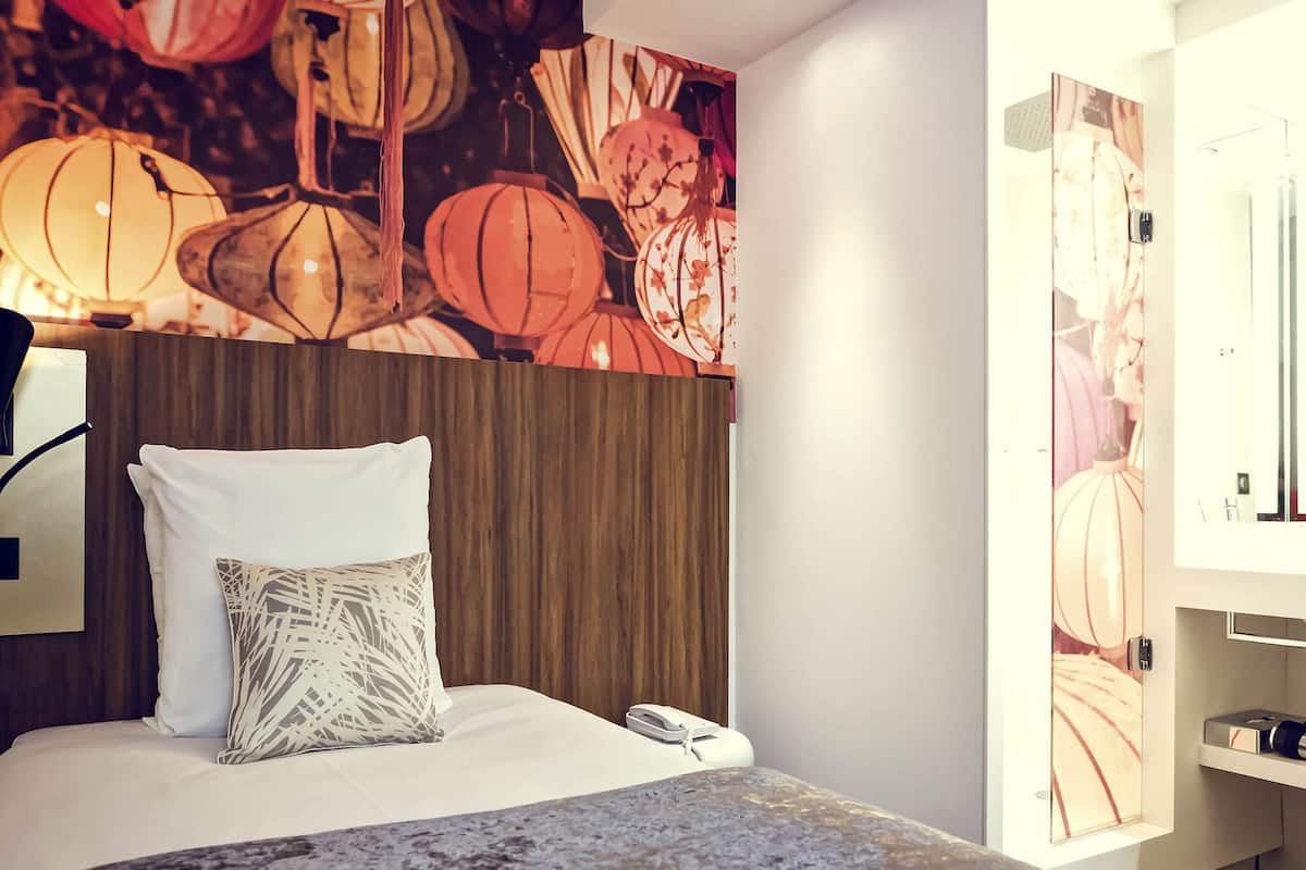 Classic Room, 1 Twin Bed | Premium bedding, memory foam beds, minibar, in-room safe