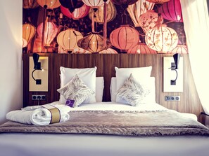 Ropa de cama de alta calidad, colchones con efecto memoria y minibar 