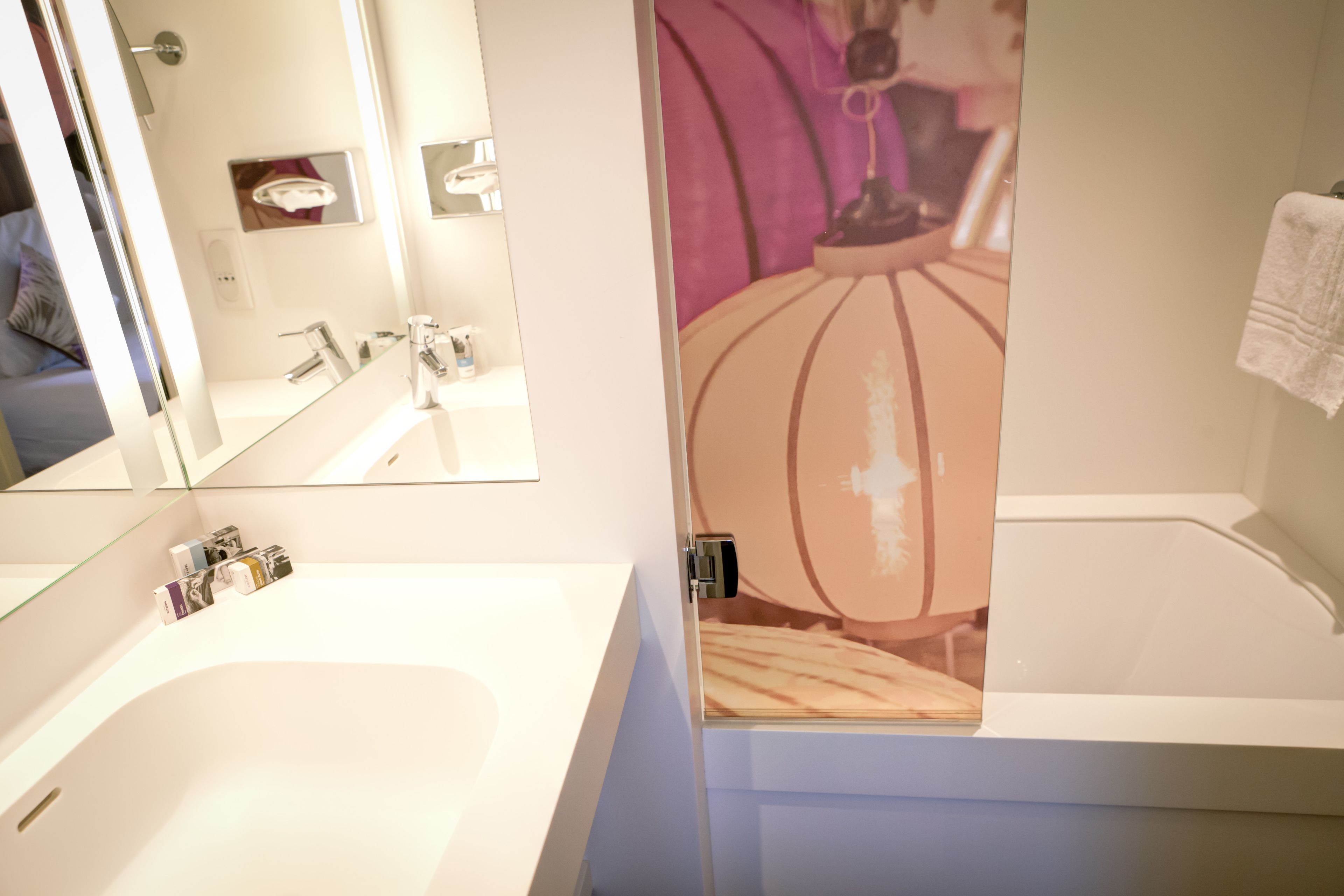 family room | bathroom | eco-friendly toiletries, hair dryer, towels