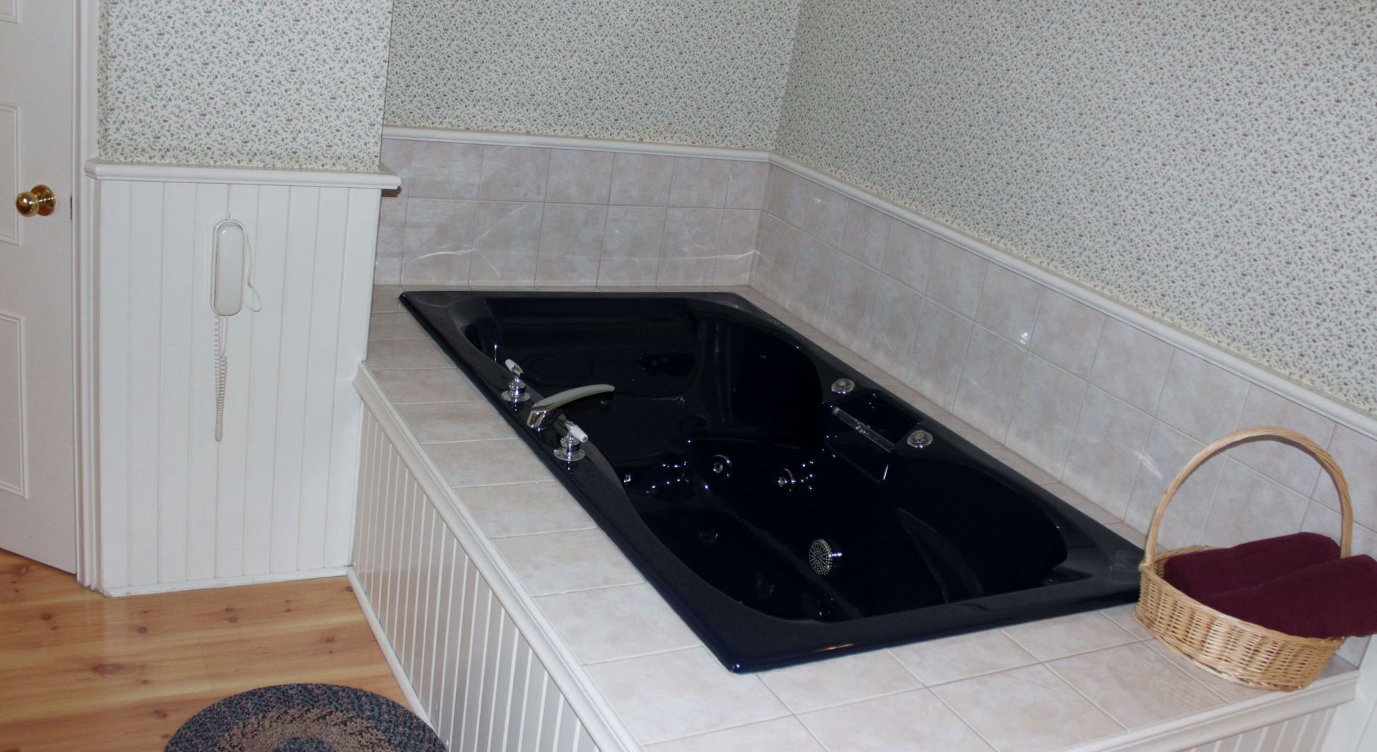 Bathroom | Free toiletries, hair dryer, towels