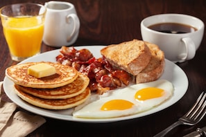 Cooked-to-order breakfast for a fee