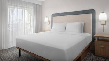 Suite, 1 King Bed, Accessible (Mobility & Hearing, Roll-In Shower) | Hypo-allergenic bedding, in-room safe, desk, laptop workspace