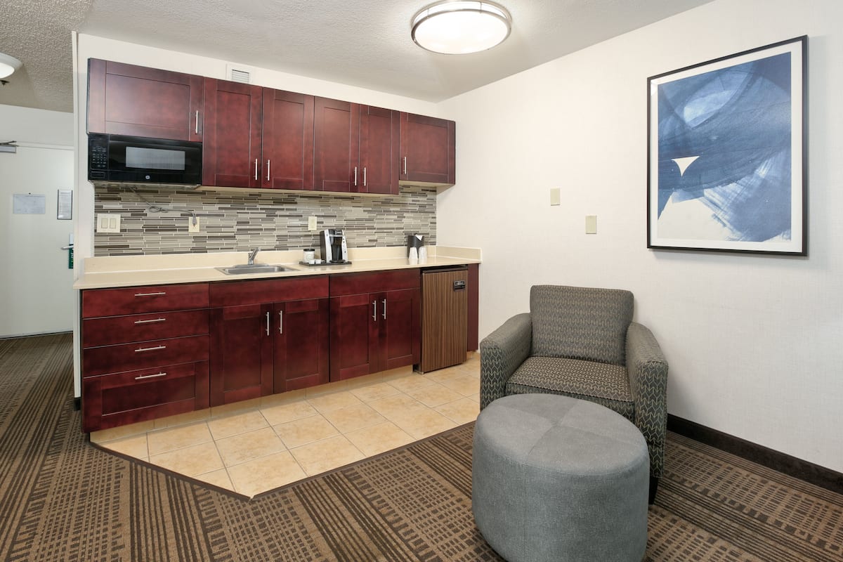Fridge, microwave, coffee/tea maker