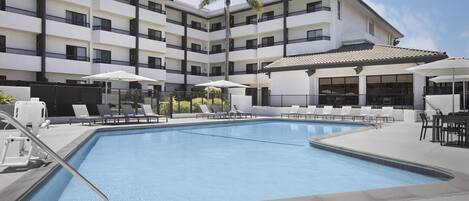 Outdoor pool, open 9:00 AM to 10:00 PM, pool umbrellas, sun loungers