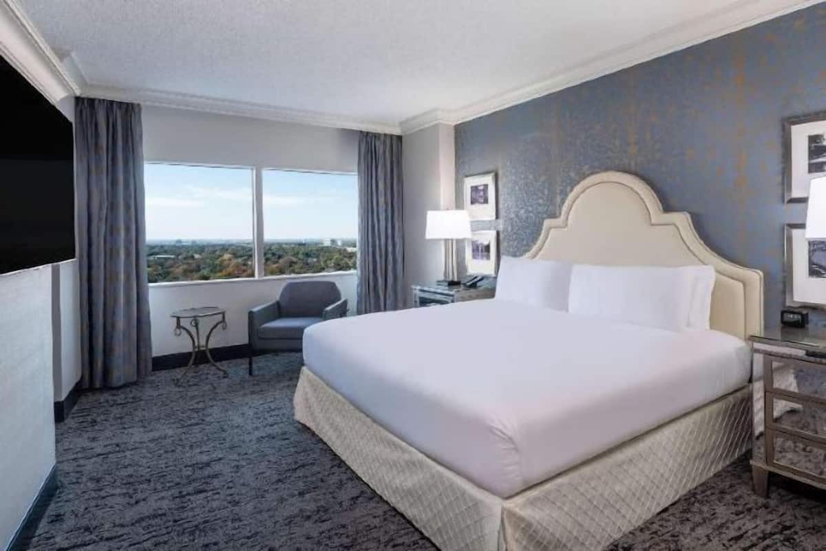 1 chambre, literie de qualité supérieure, surmatelas