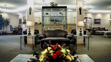 Coin salon dans le hall