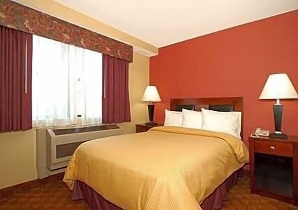 Hypo-allergenic bedding, desk, iron/ironing board, cribs/infant beds