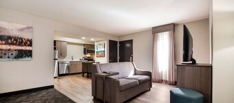 Best Western Fishkill Inn & Suites