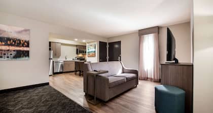 Best Western Fishkill Inn & Suites