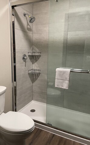 Free toiletries, hair dryer, towels - Best Western Fishkill Inn & Suites (Fishkill)