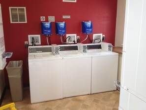 Laundry room - Best Western Fishkill Inn & Suites (Fishkill)