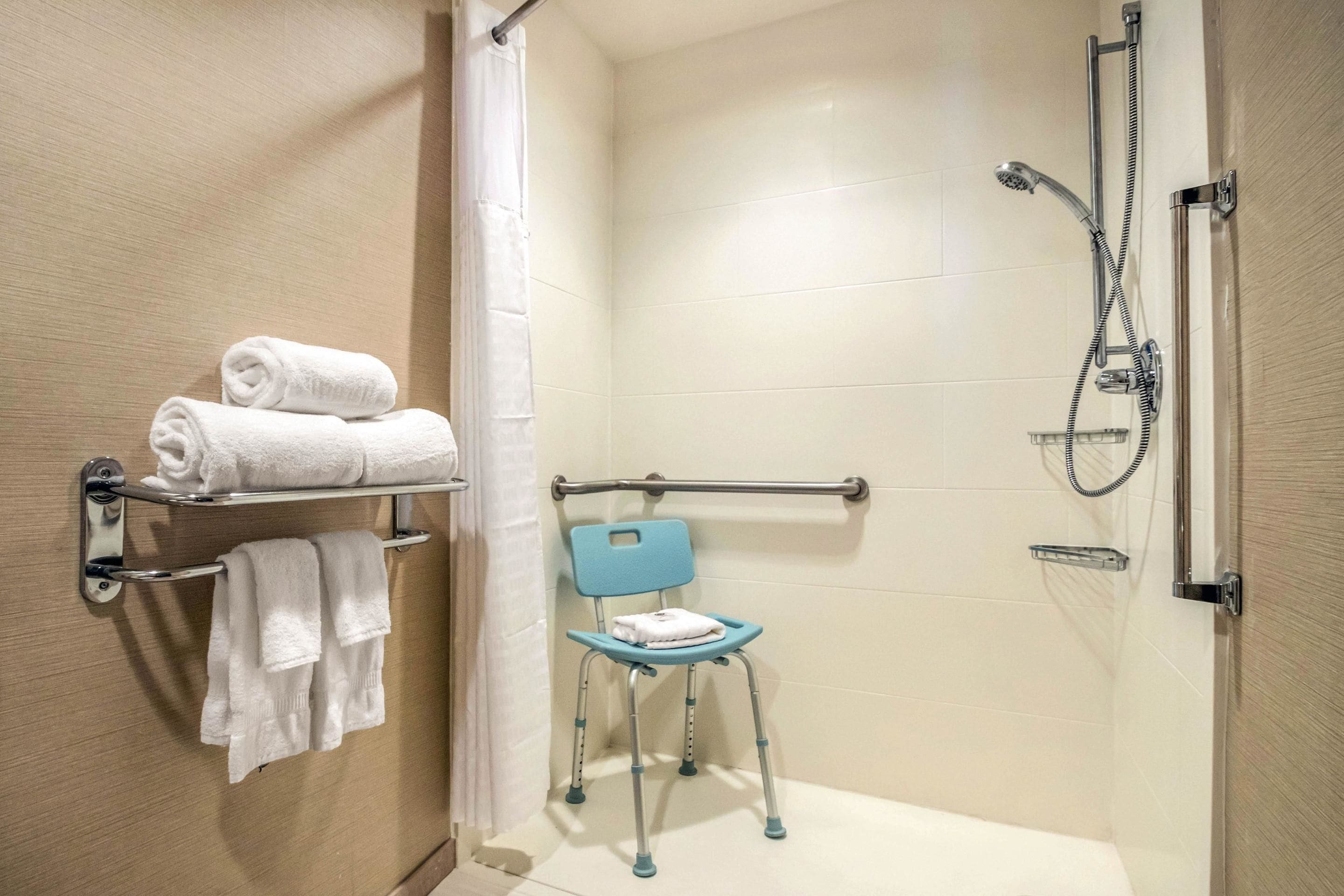 desk, blackout curtains, iron/ironing board, free wifi