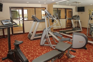 Fitness facility - Buffalo Inn Hospitality (Buffalo)