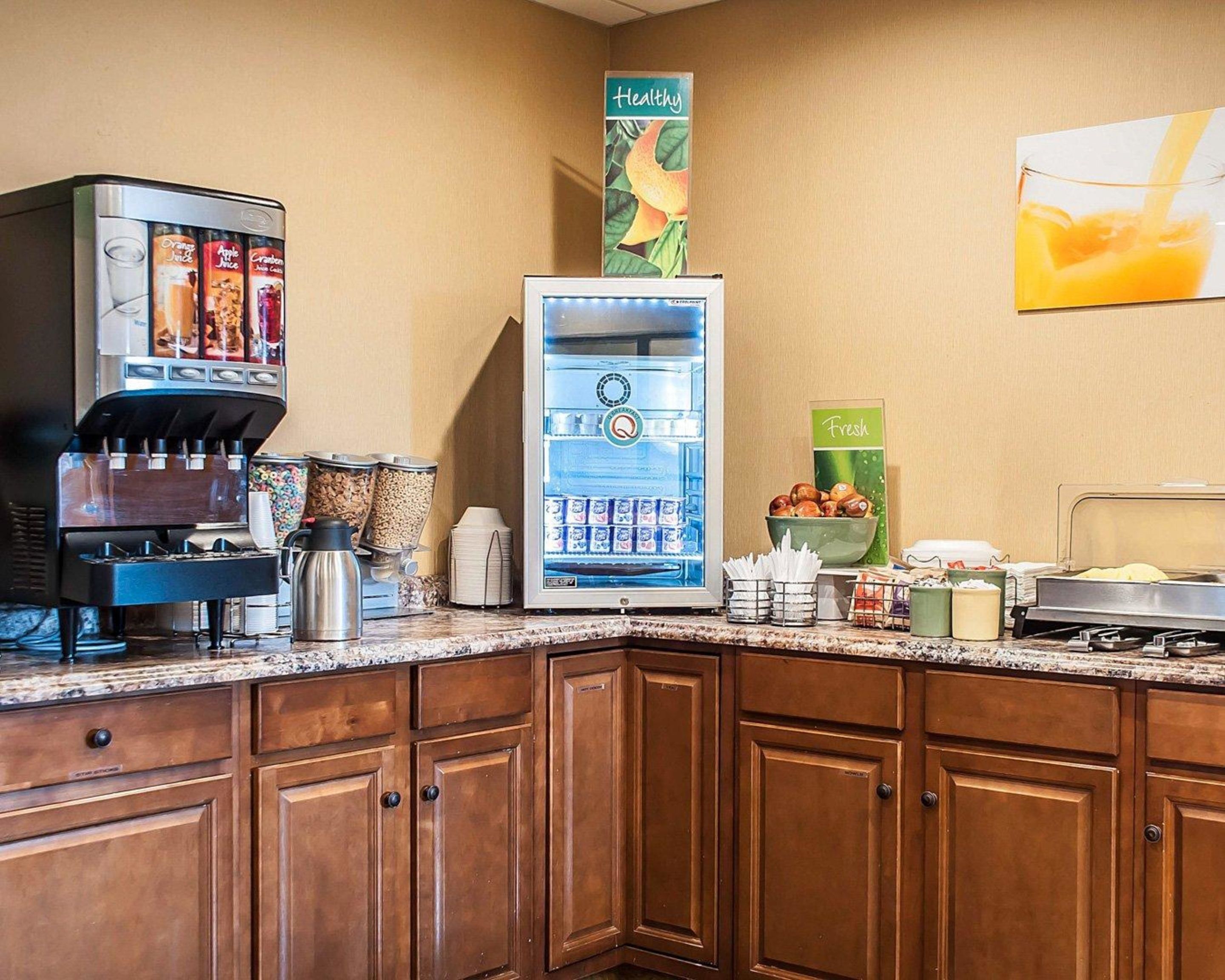 free daily on-the-go breakfast