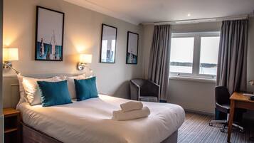Standard Double Room, Harbor View | Desk, laptop workspace, iron/ironing board, free cribs/infant beds