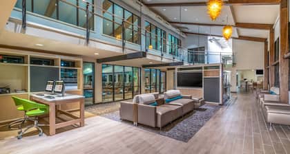 Holiday Inn Hyannis by IHG