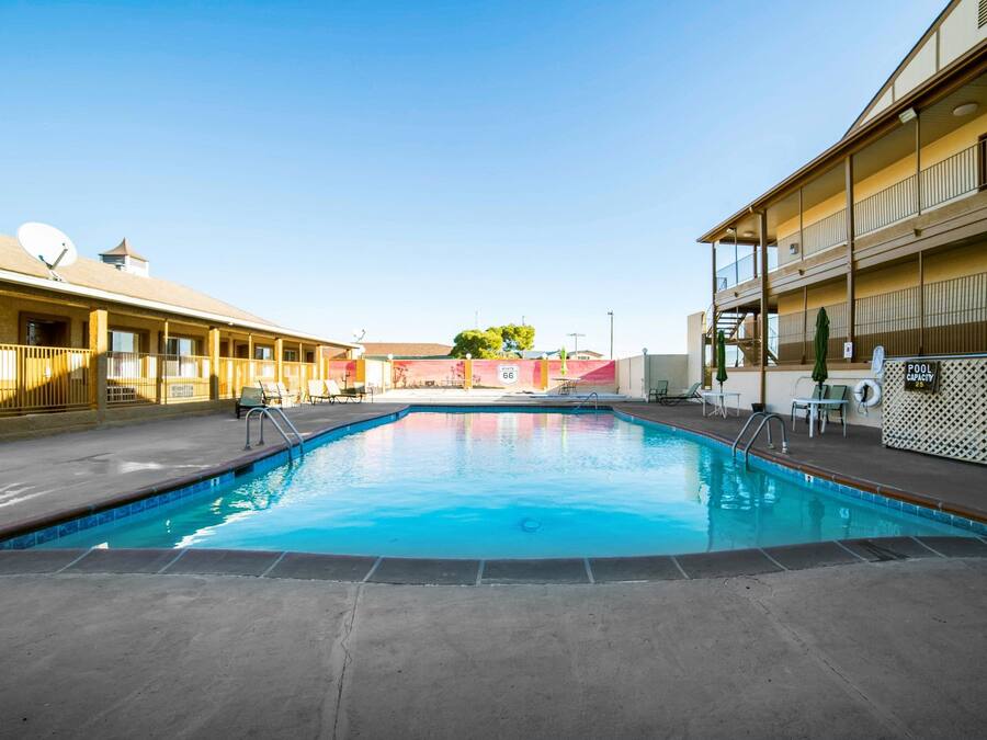 Außenpool (je nach Saison geöffnet)