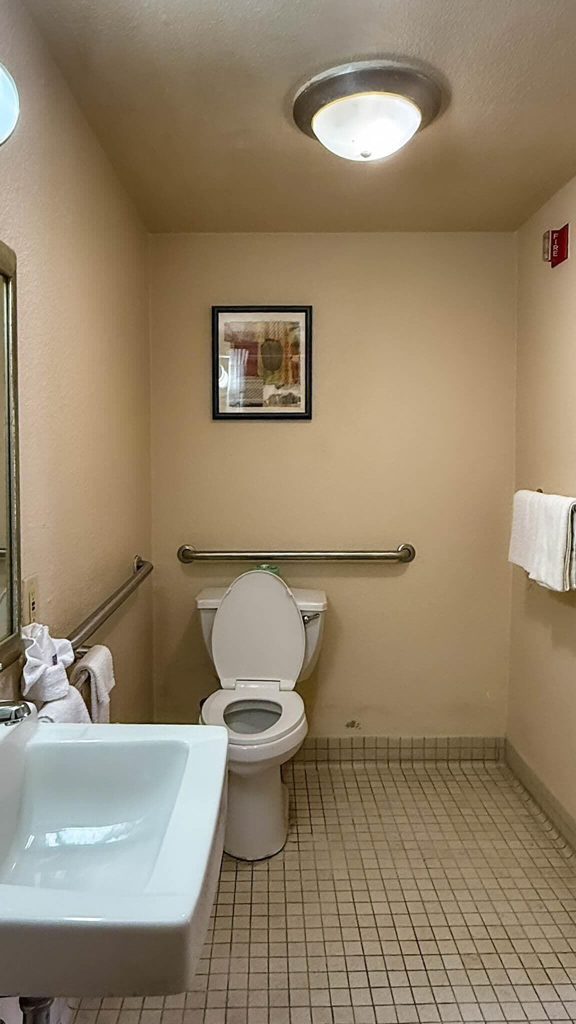 Baño accesible en silla de ruedas