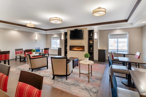 Comfort Inn Manchester Airport