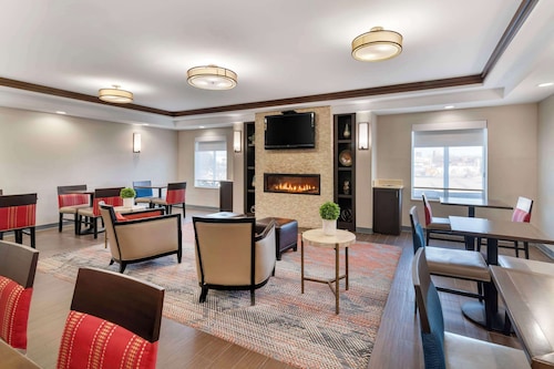 Comfort Inn Manchester Airport