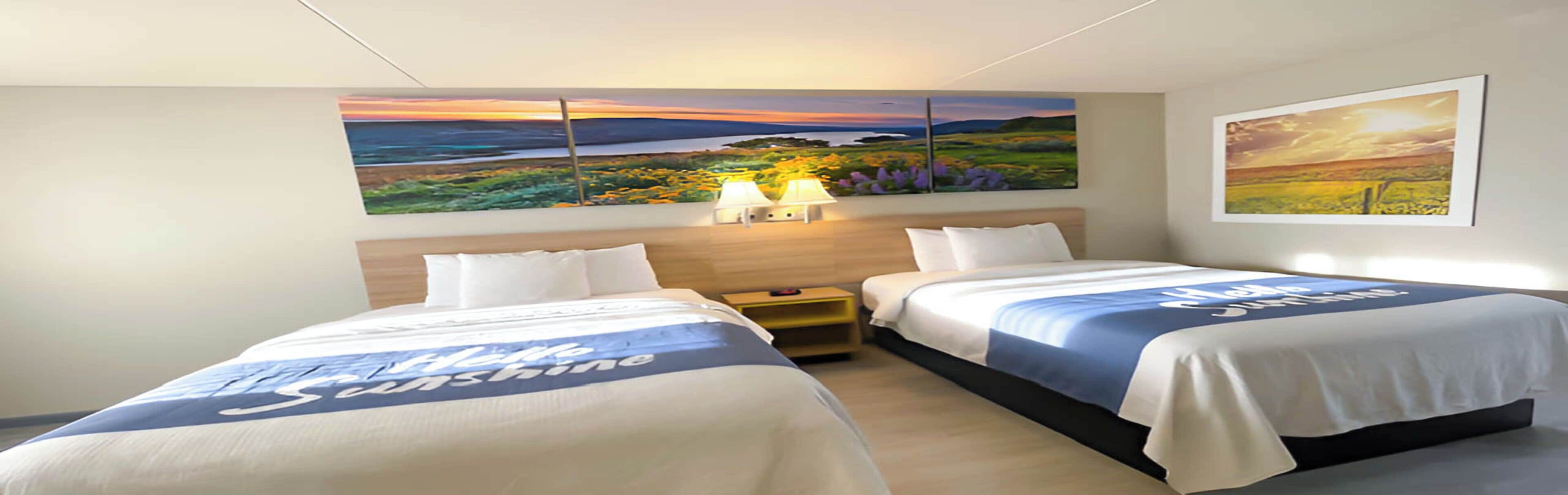 Room, 2 Queen Beds, Non Smoking