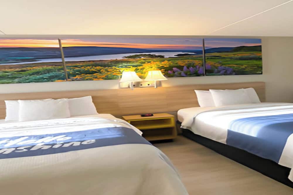 Days Inn by Wyndham Salina South