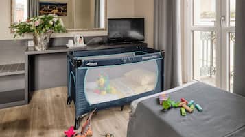 Tripla Deluxe | 1 camera, biancheria da letto di alta qualità, copriletto in piuma