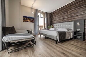 Deluxe Triple Room | Premium bedding, down duvets, minibar, in-room safe