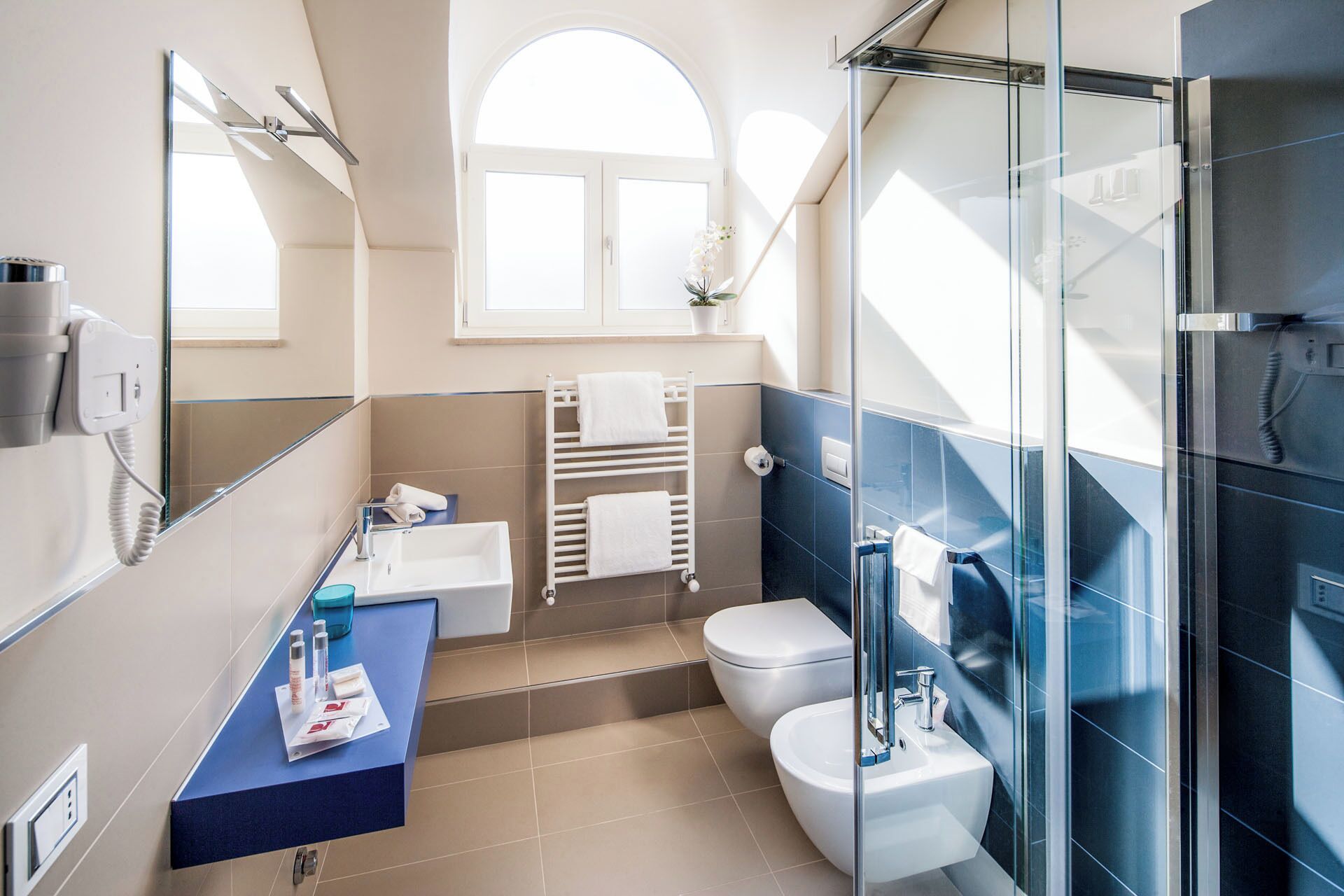 superior double room single use | bathroom | shower, rainfall showerhead, free toiletries, hair dryer