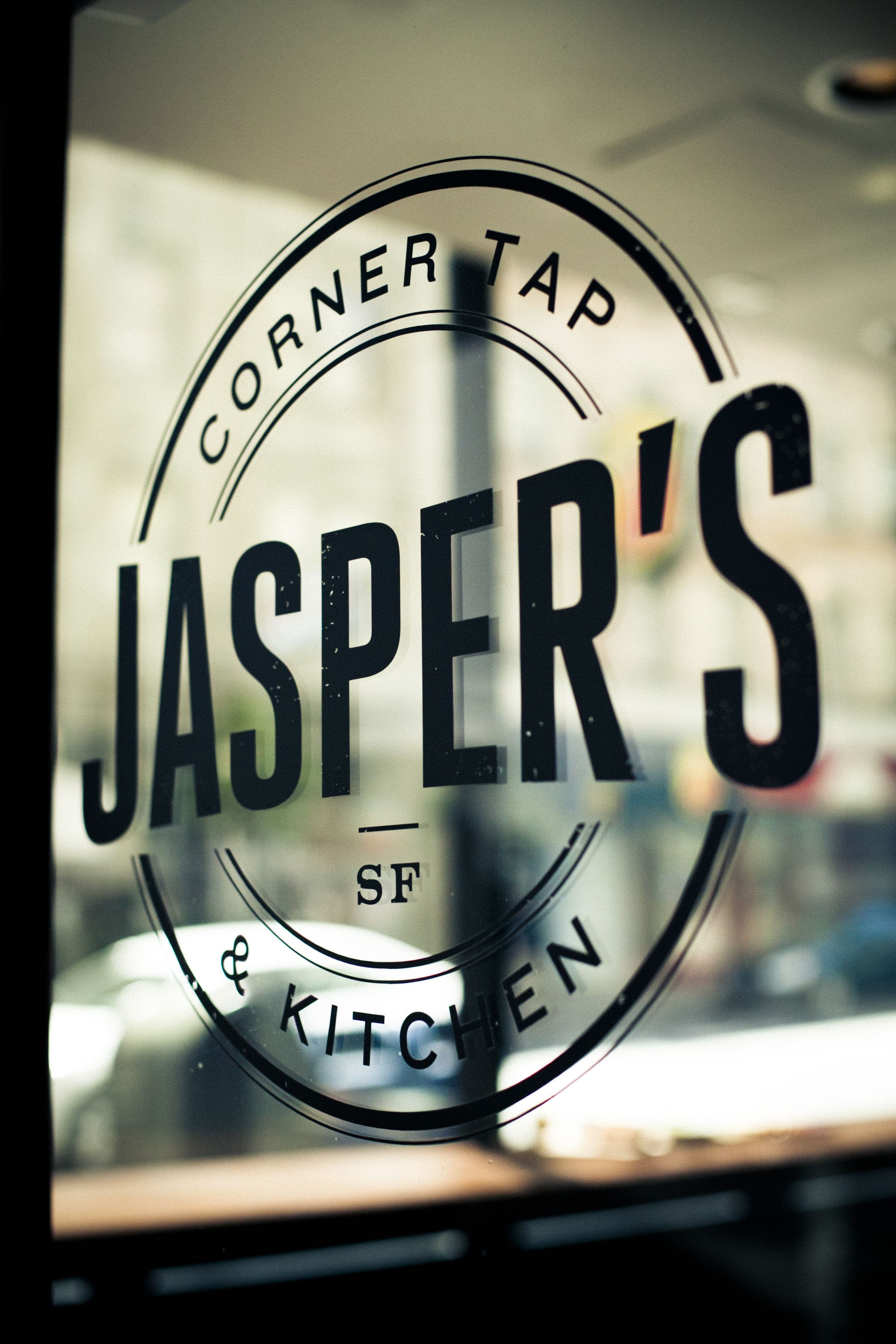 breakfast, lunch, dinner served; american cuisine