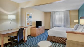 Suite, 1 King Bed, Non Smoking (with Sofabed) | Premium bedding, desk, blackout drapes, iron/ironing board