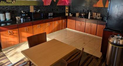 SureStay by Best Western Mount Pleasant Racine