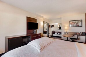 1 bedroom, desk, laptop workspace, blackout drapes