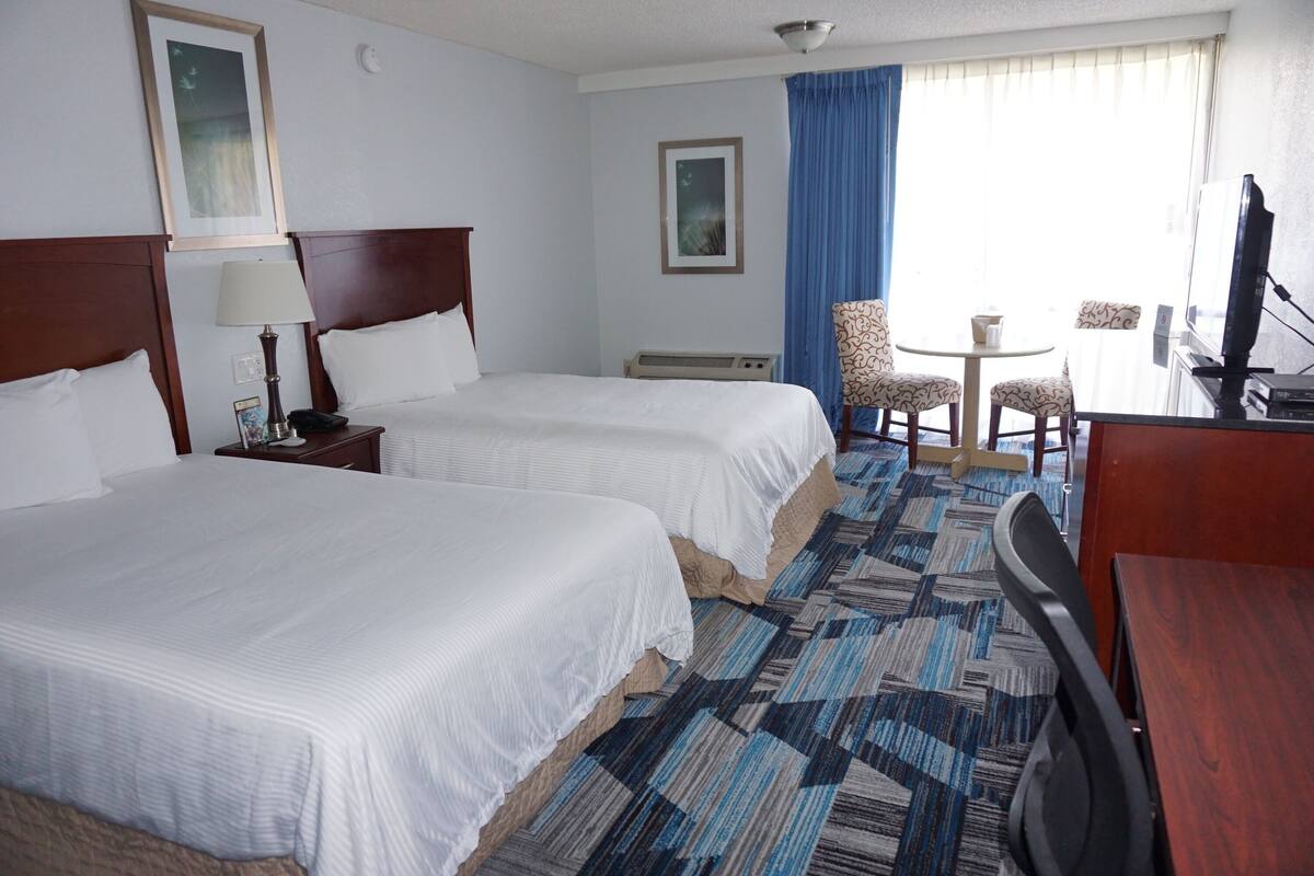 Standard Room, 2 Double Beds, Non Smoking