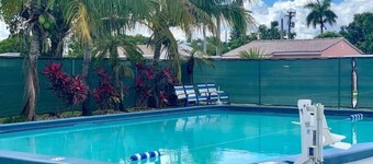 Hollywood Gateway Inn