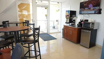 Free continental breakfast