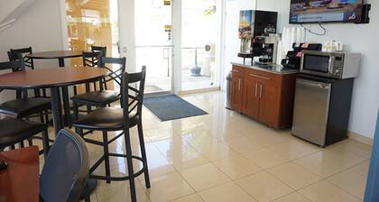 Hollywood Gateway Inn