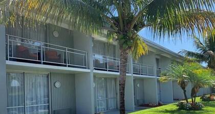 Hollywood Gateway Inn