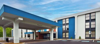 Hampton Inn State College