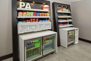 Snack bar - Hampton Inn State College (State College)