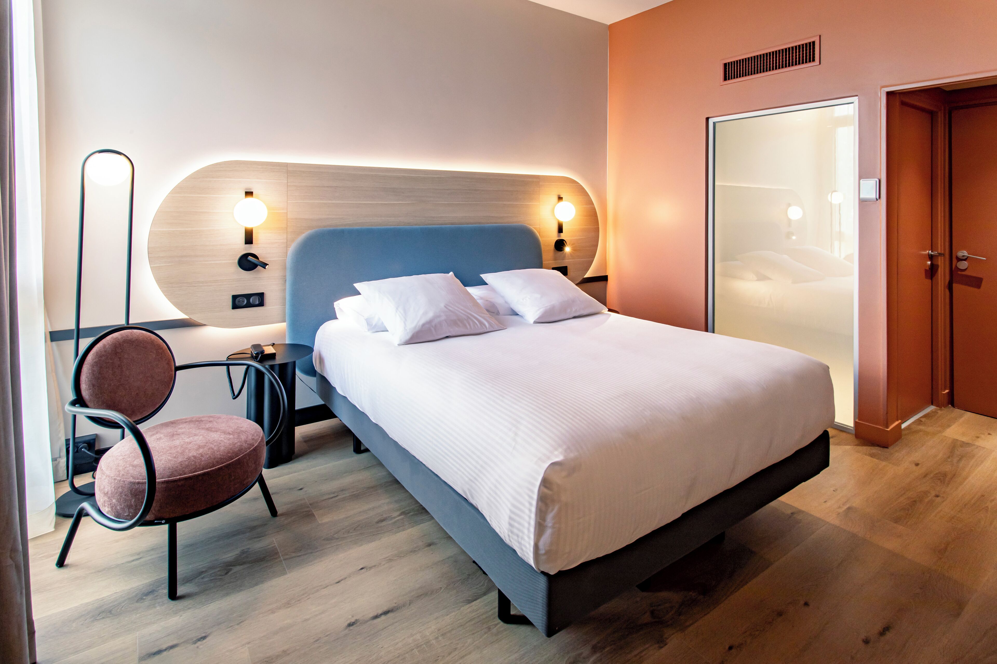 room, 1 double bed | premium bedding, in-room safe, desk, blackout curtains