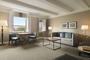 Premium bedding, down duvets, pillow-top beds, minibar