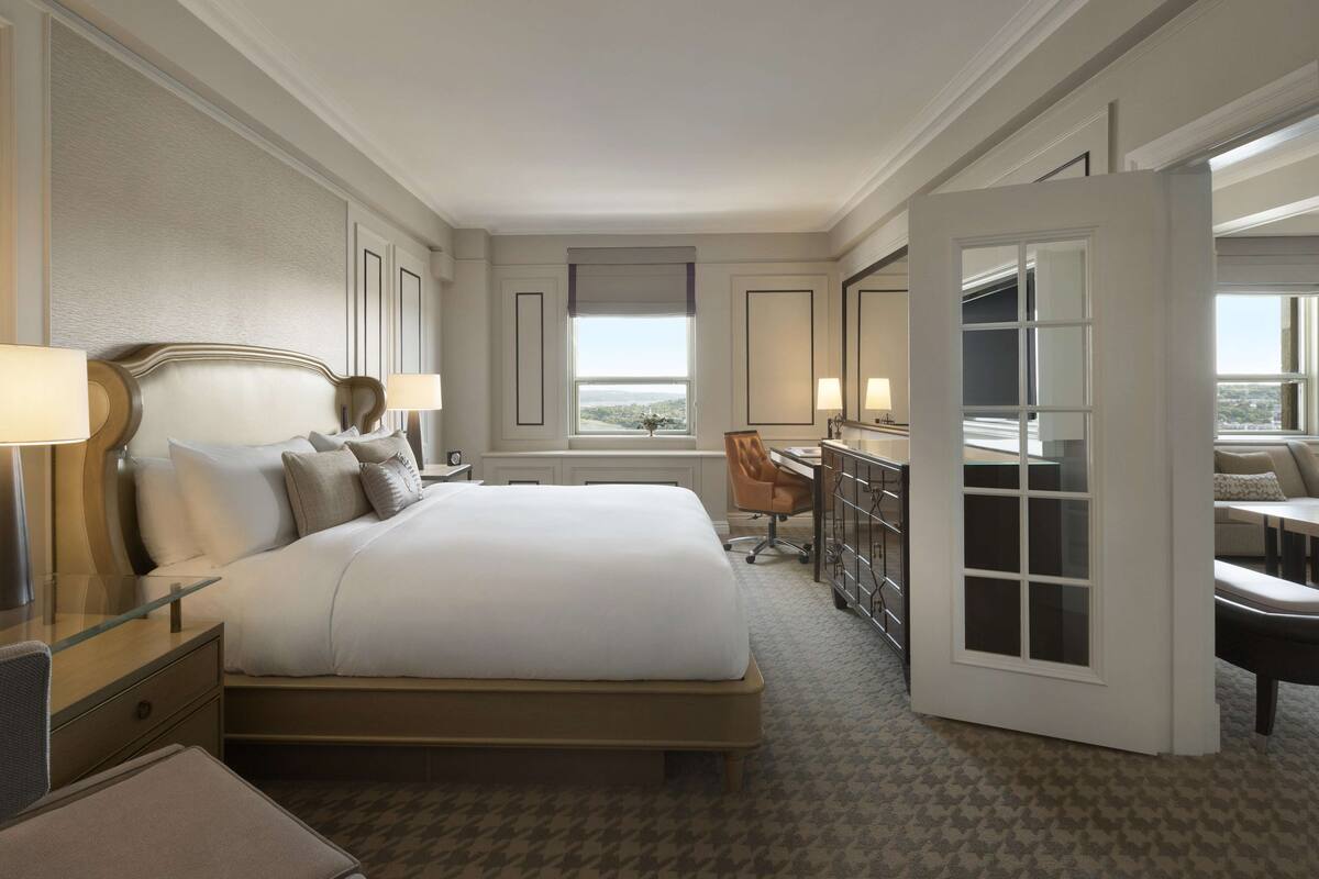 Premium bedding, down comforters, pillowtop beds, minibar