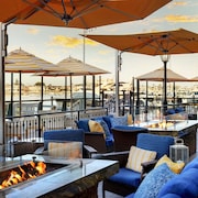 Balboa Bay Resort